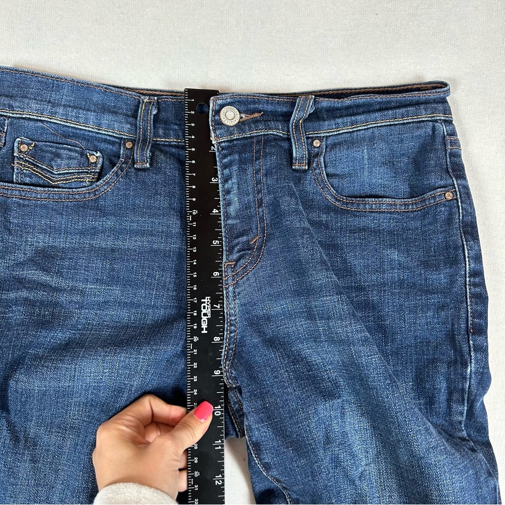 Levi's Women's Straight Leg Jeans in Dark Blue - Picture 8 of 11